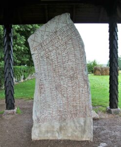 Runenstein von Rök (Schweden)